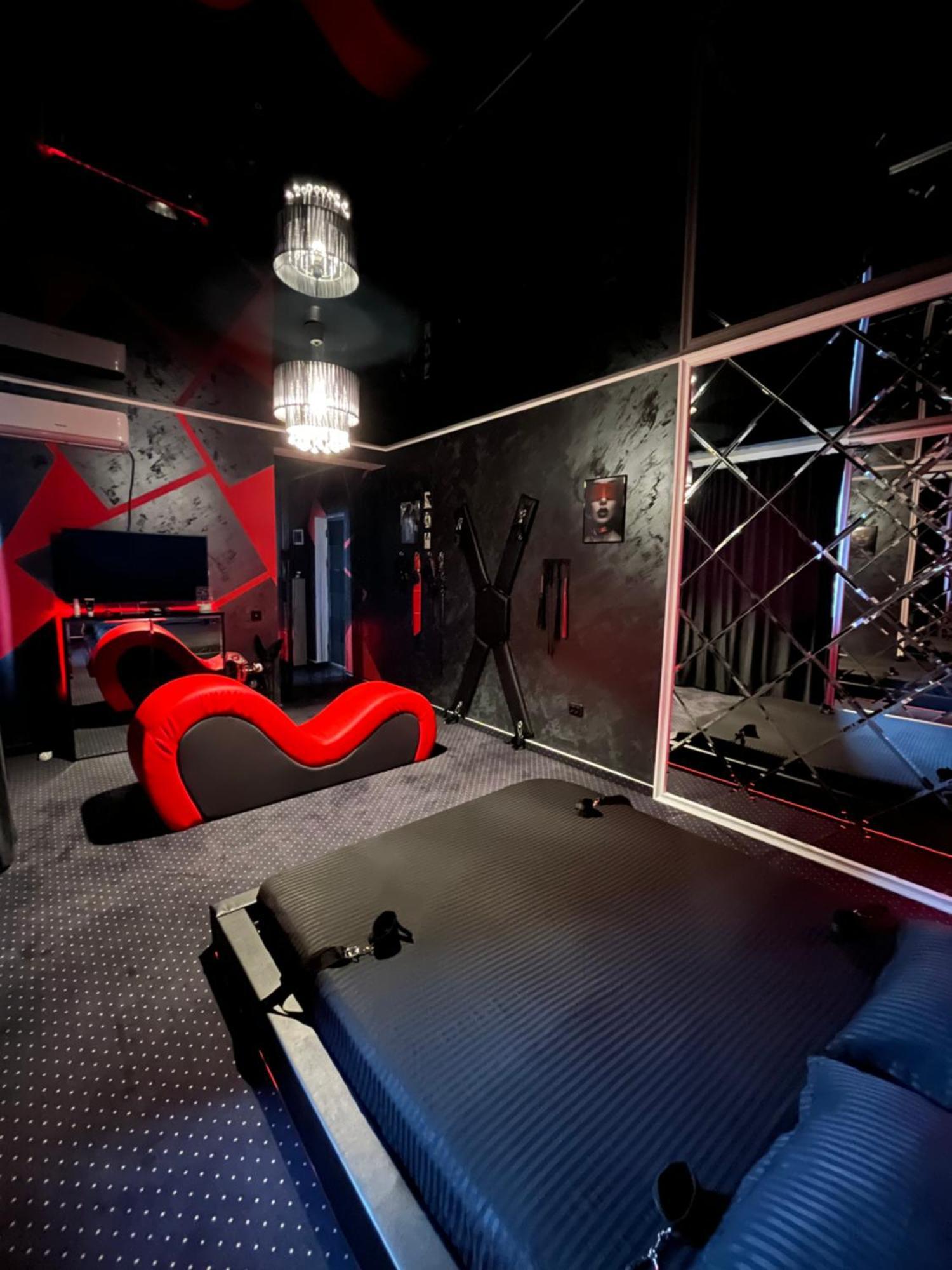 Adult Only Fantasy Room Bucarest Extérieur photo